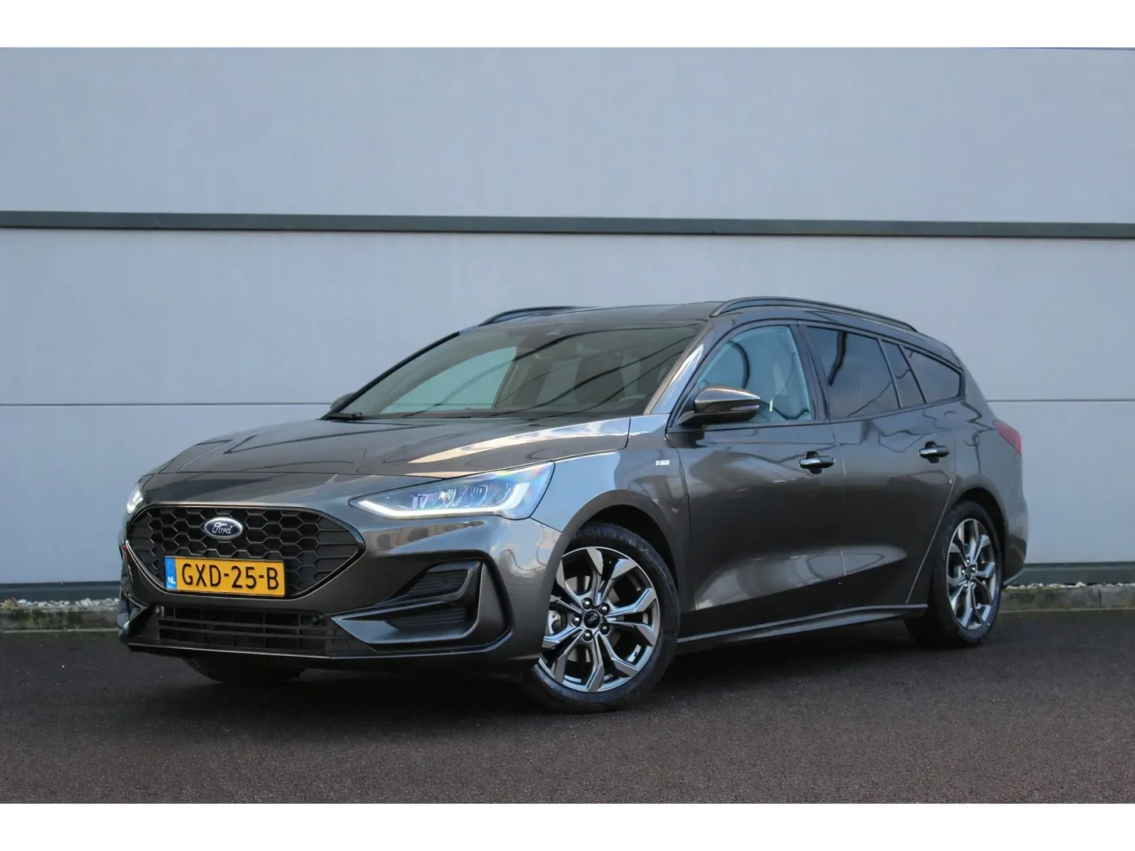 Ford Focus (2025) — foto 1
