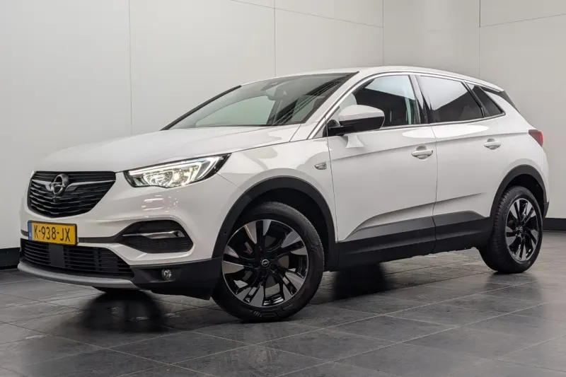 Opel Grandland X (2021)