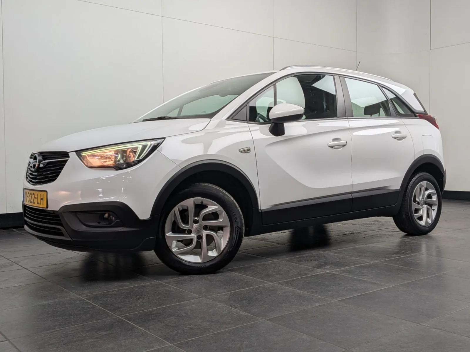 Opel Crossland (2021) — foto 1