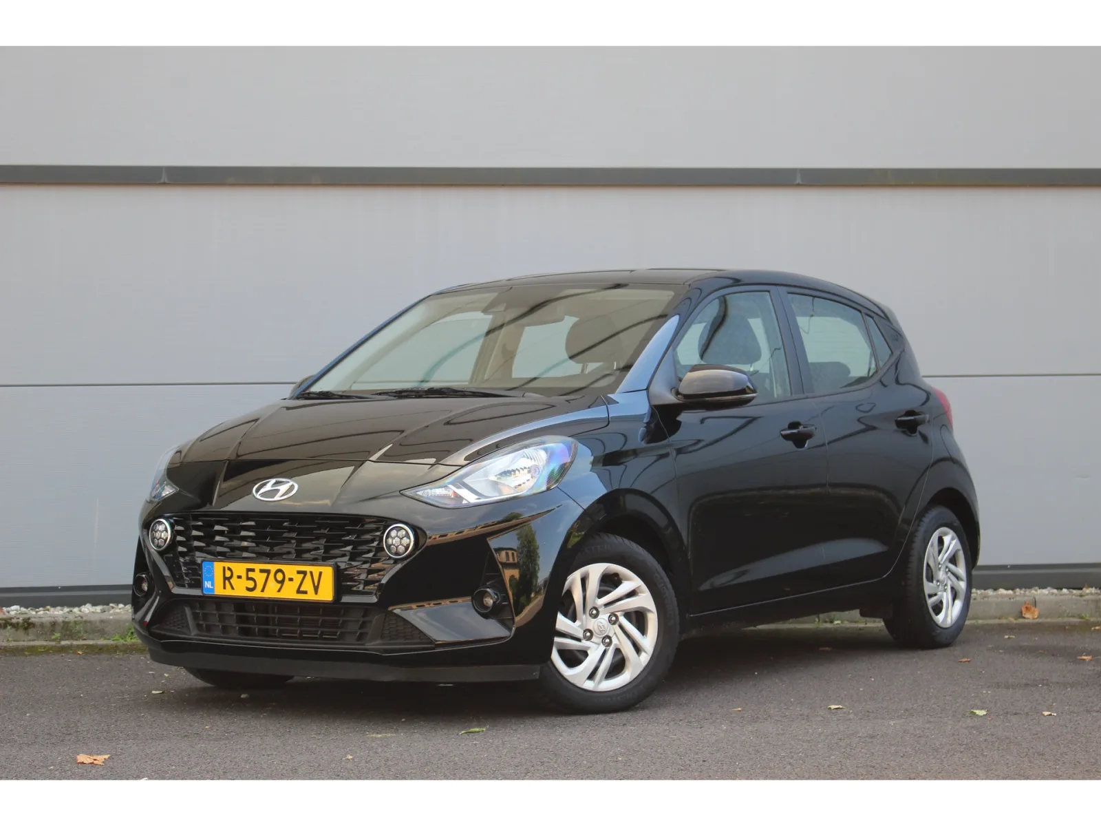Hyundai i10 (2023) — foto 1