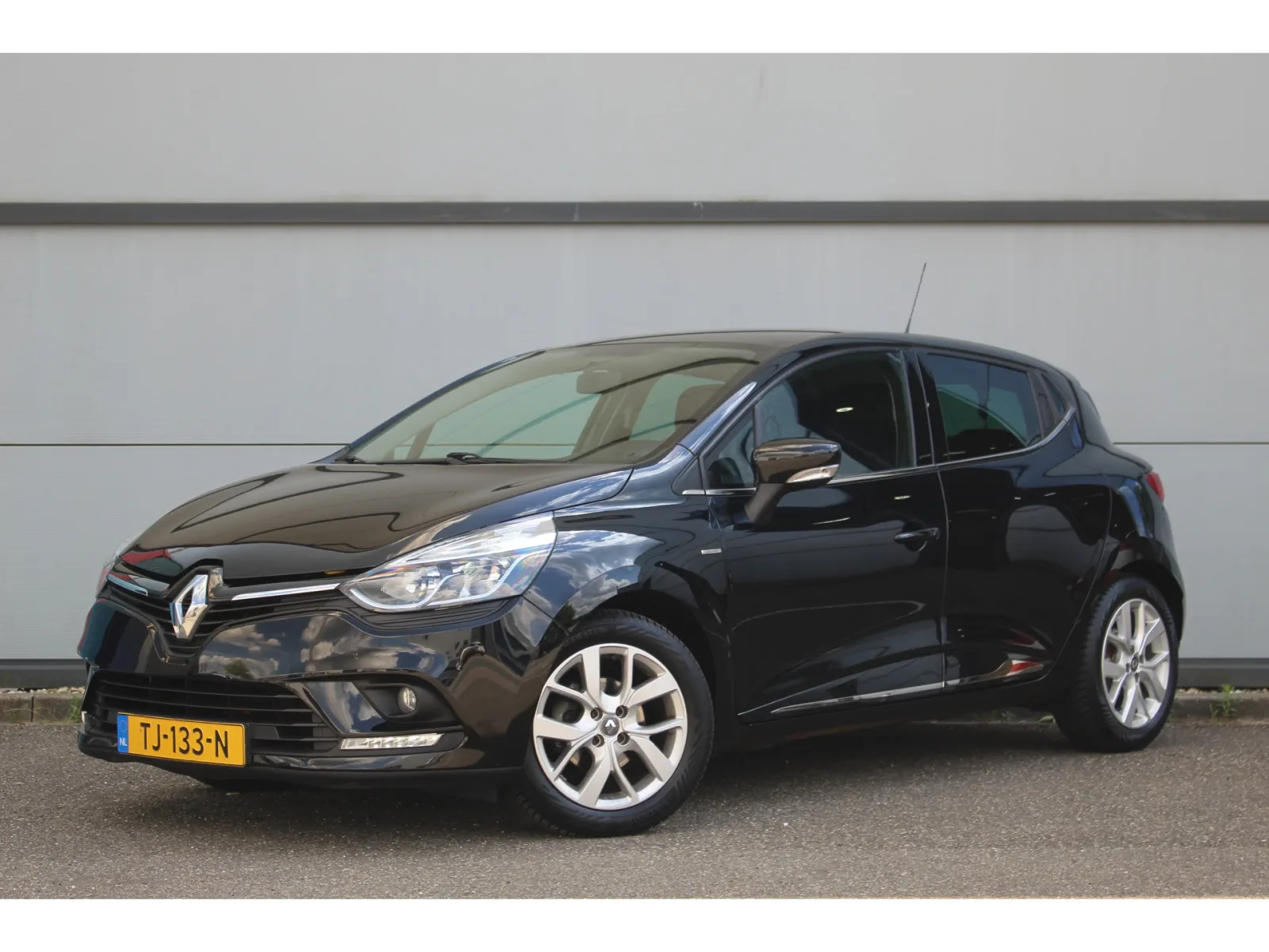 Renault Clio (2018) — foto 1