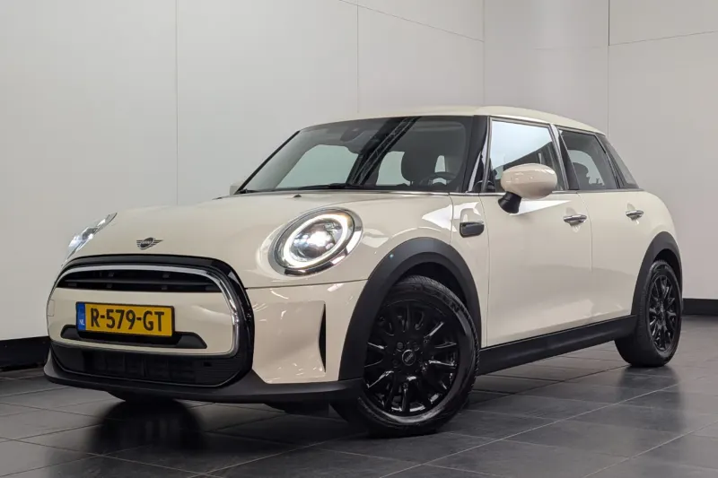 MINI 15 One Business (2022)