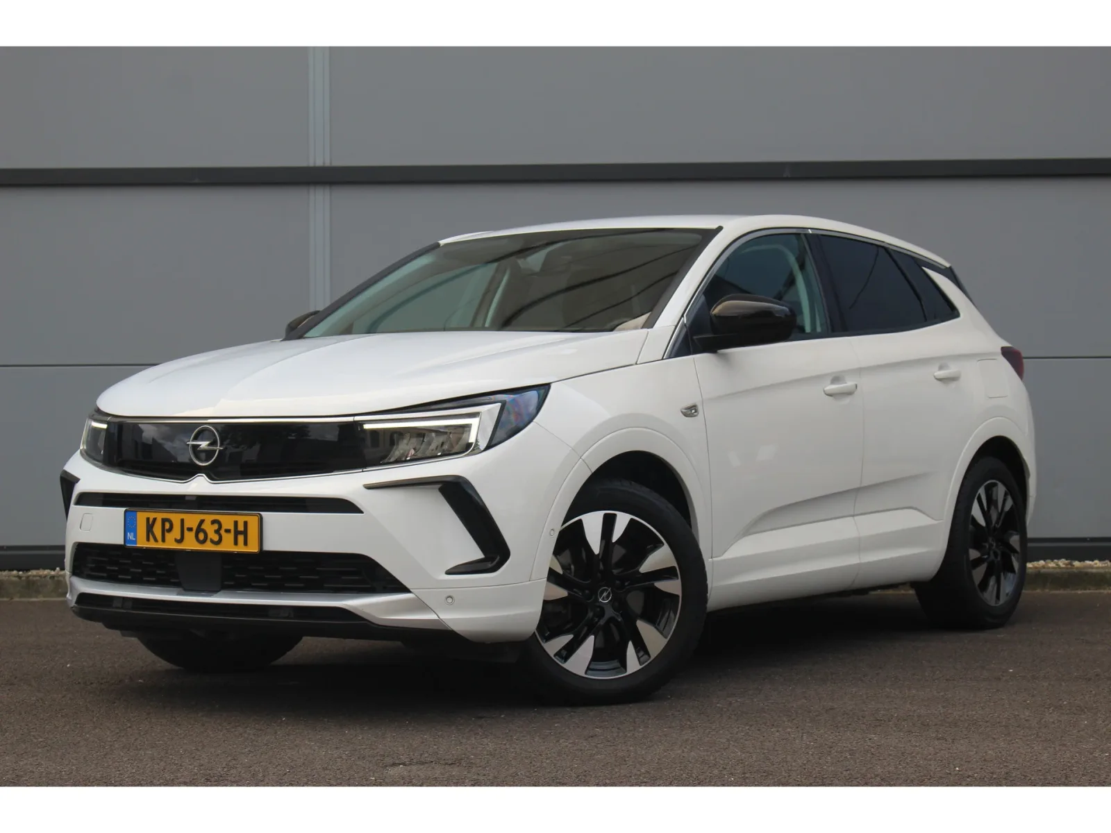 Opel Grandland (2023) — foto 1