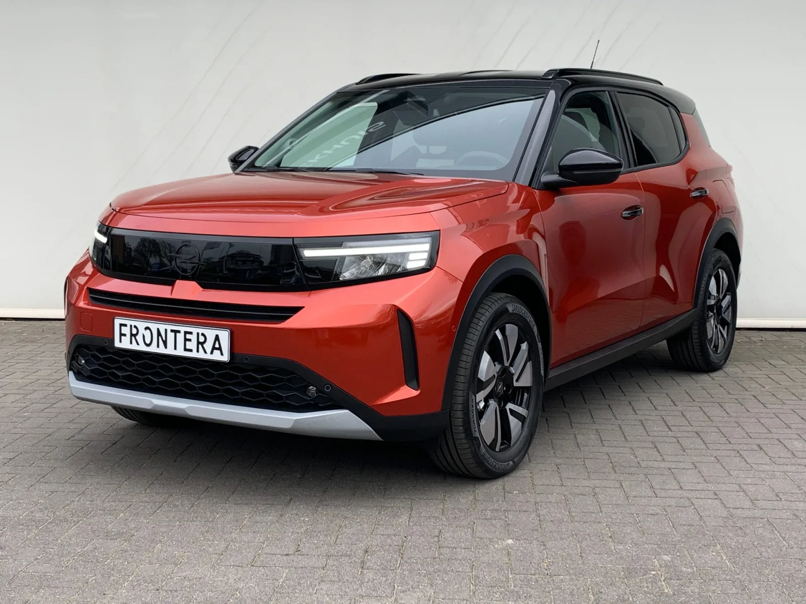 Opel Frontera (2025) — foto 1