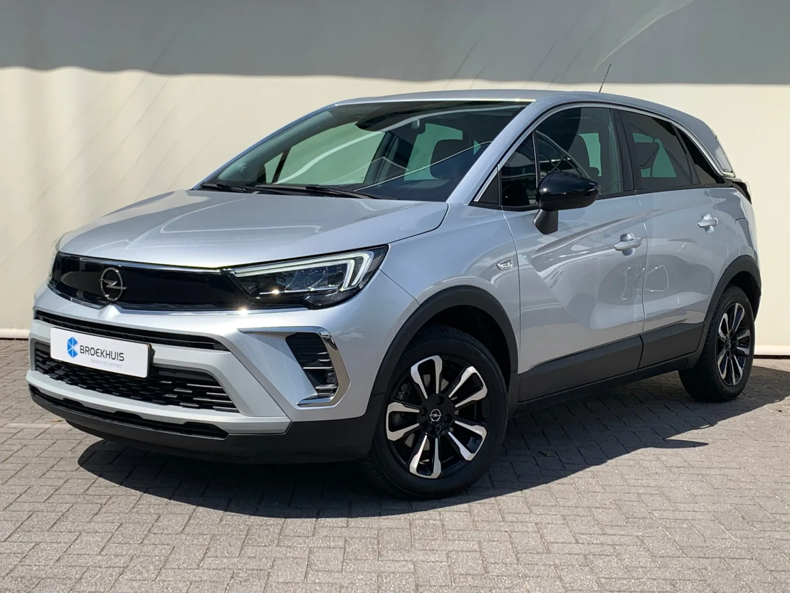 Opel Crossland X (2024) — foto 1