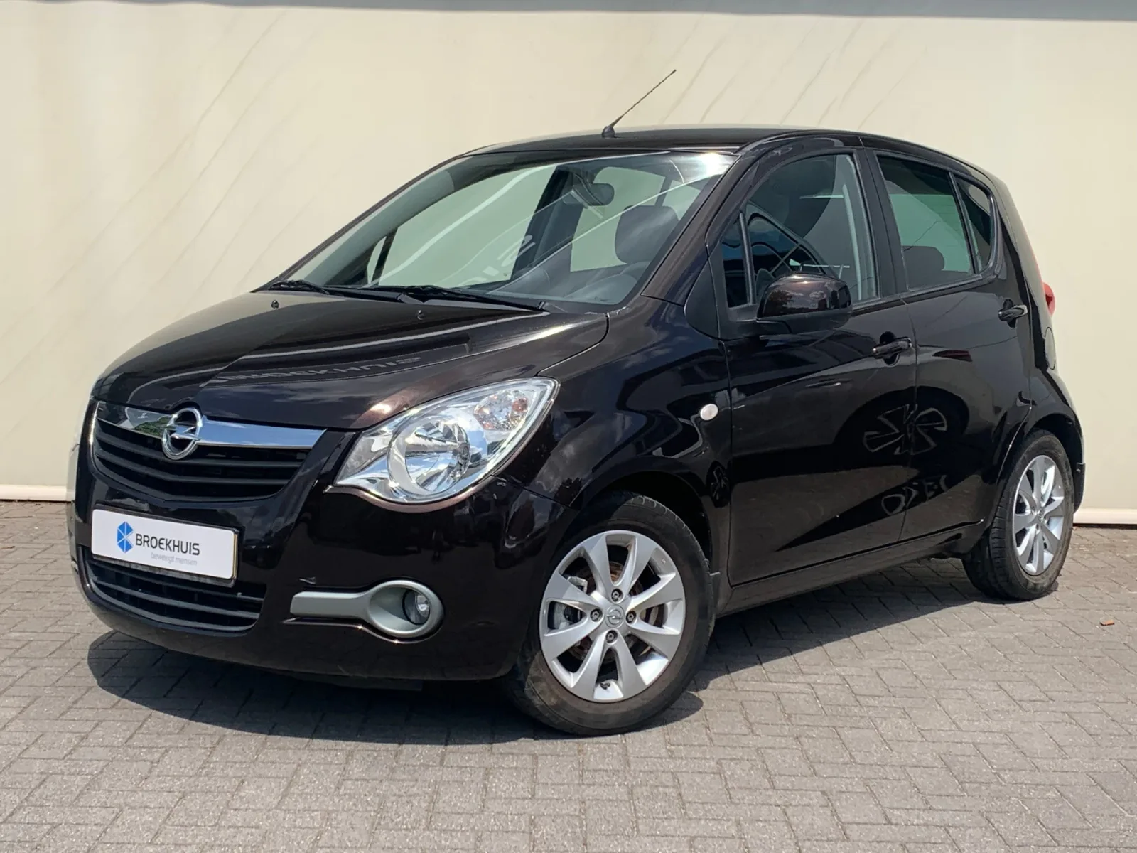 Opel Agila (2014) — foto 1