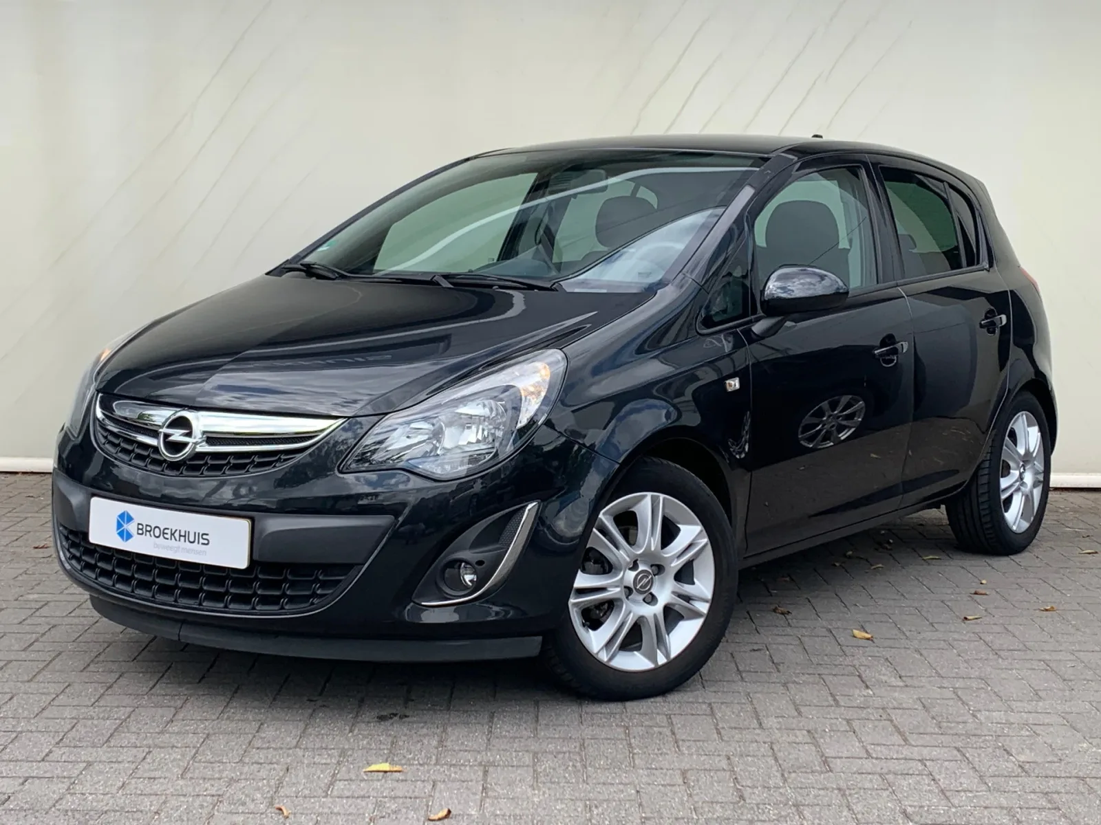 Opel Corsa (2014) — foto 1