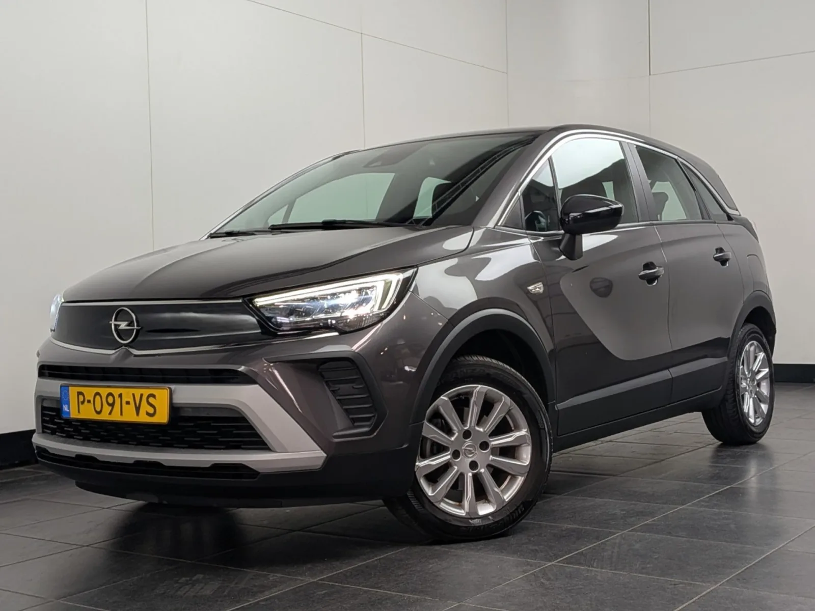 Opel Crossland (2022) — foto 1