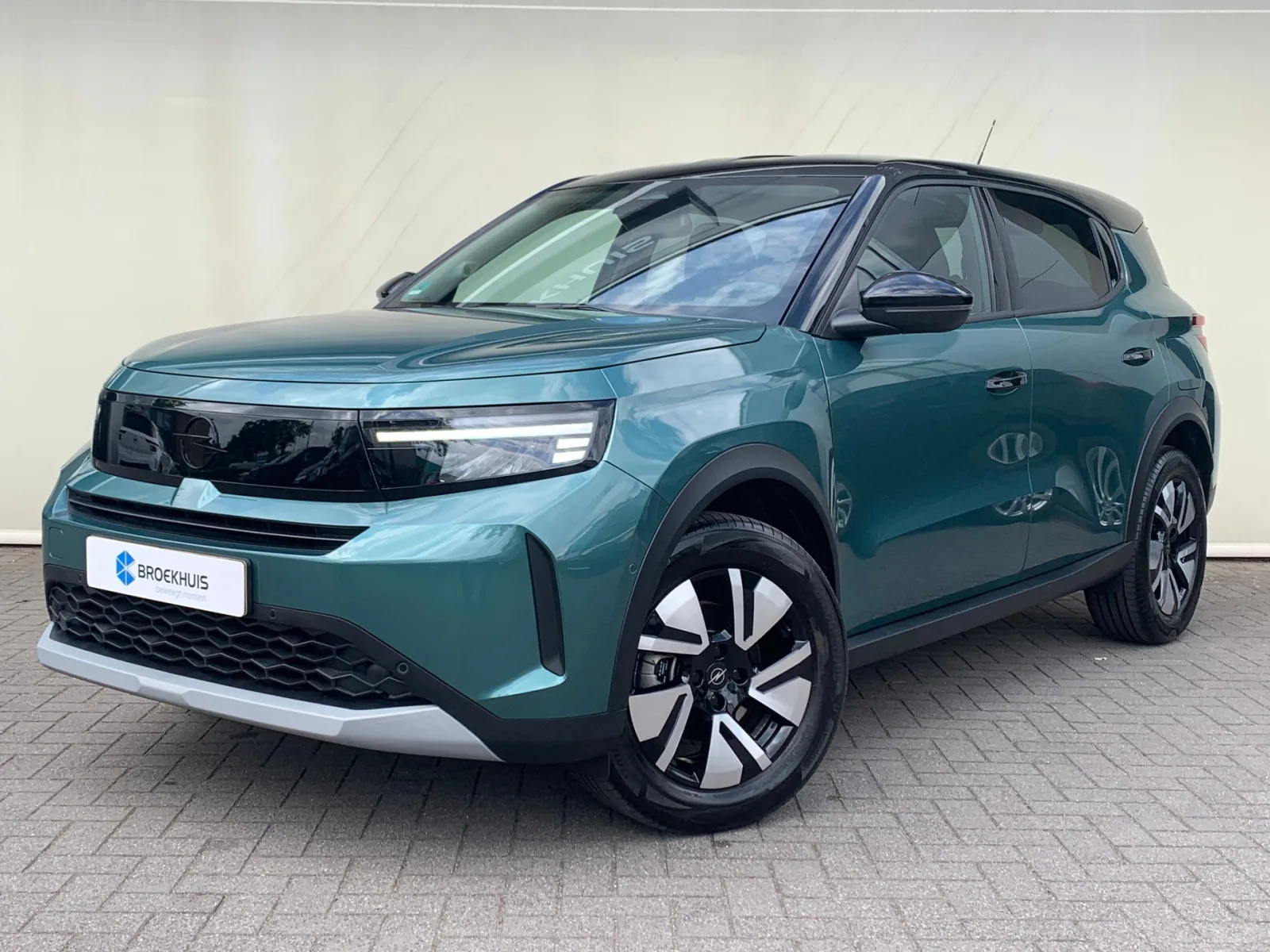 Opel Frontera (2025) — foto 1