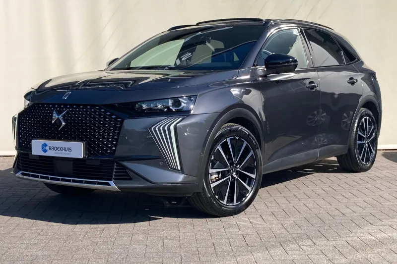 DS 7 (2025)
