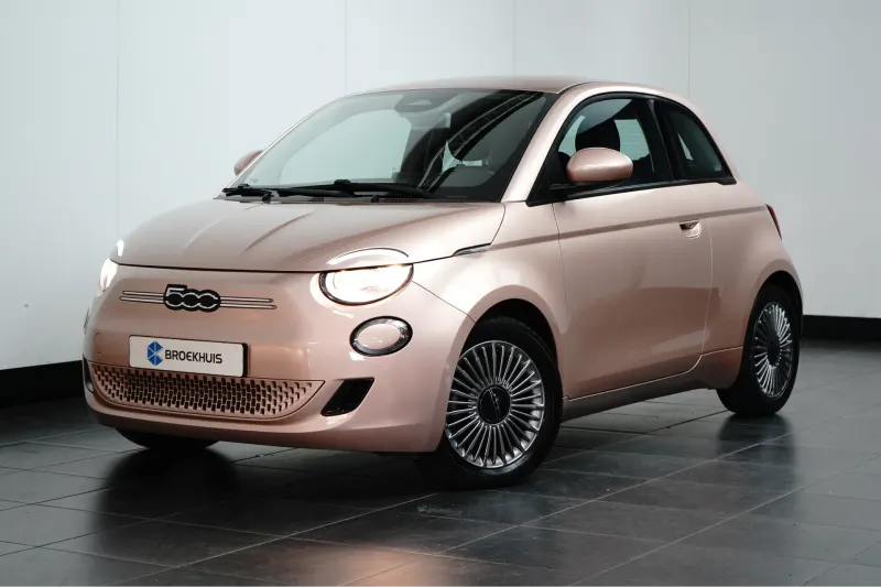 Fiat 500e (2023)