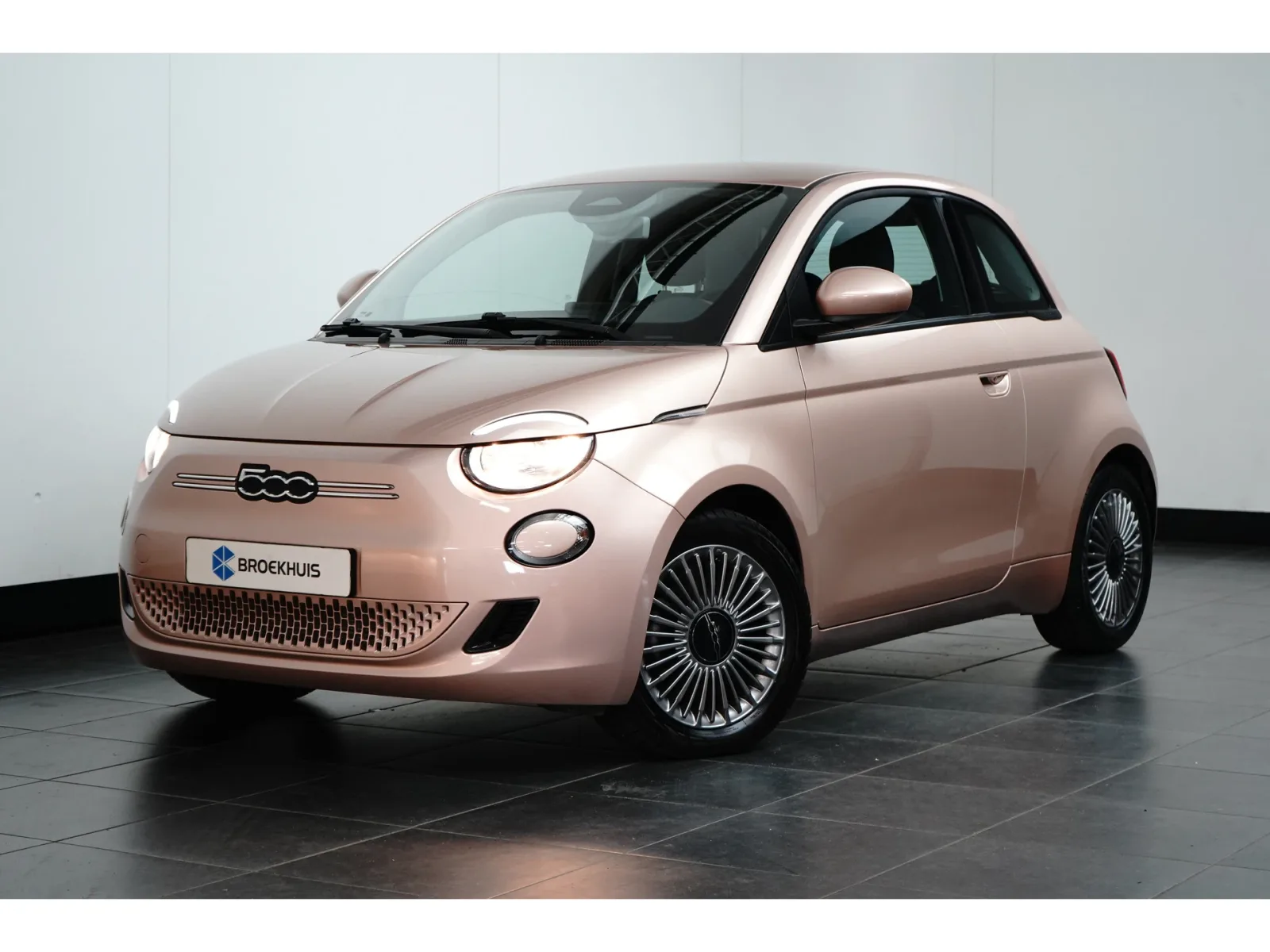 Fiat 500e (2023) — foto 1