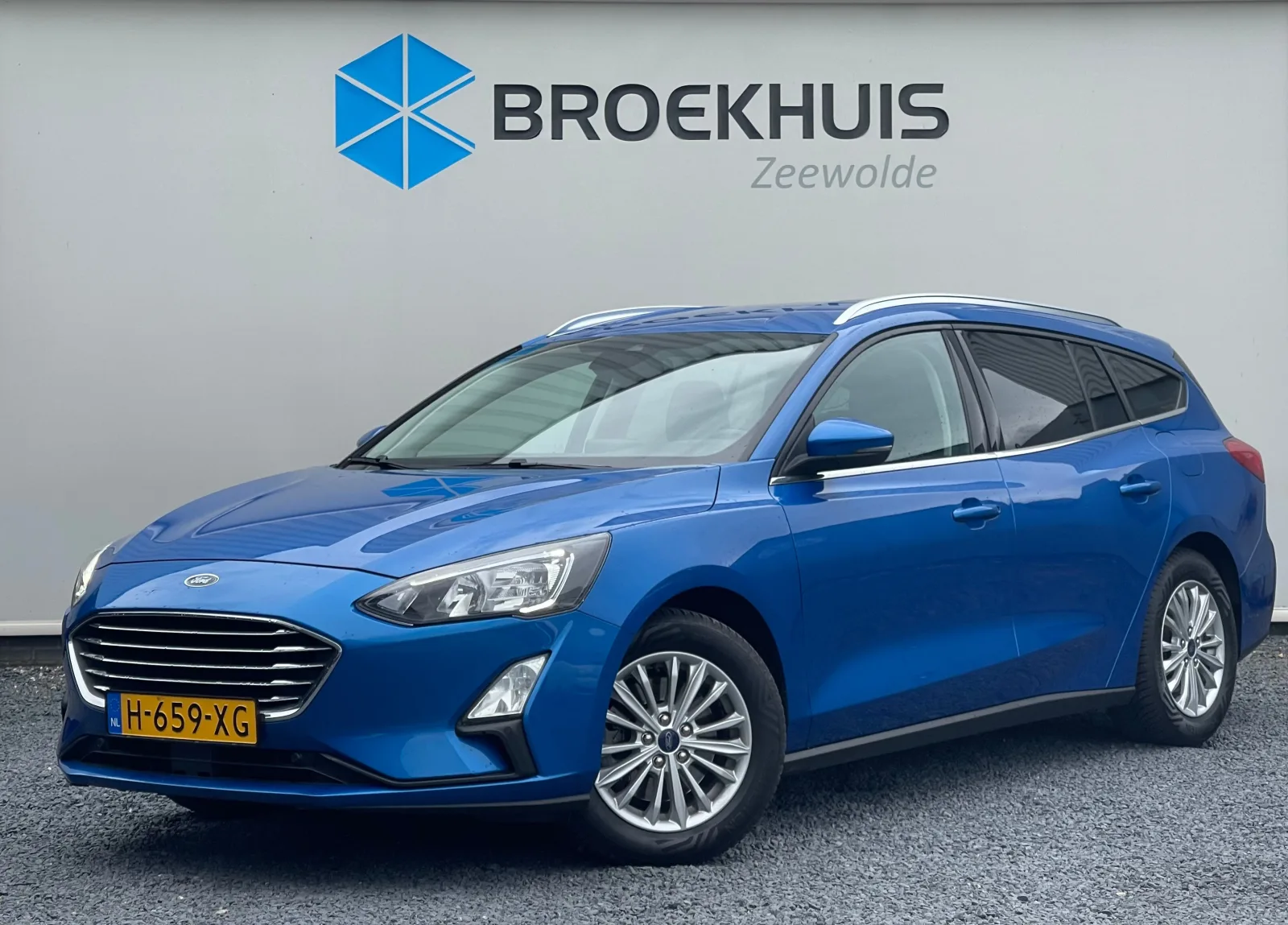 Ford Focus (2020) — foto 1