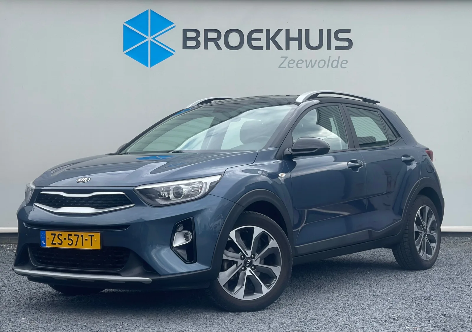 Kia Stonic (2019) — foto 1