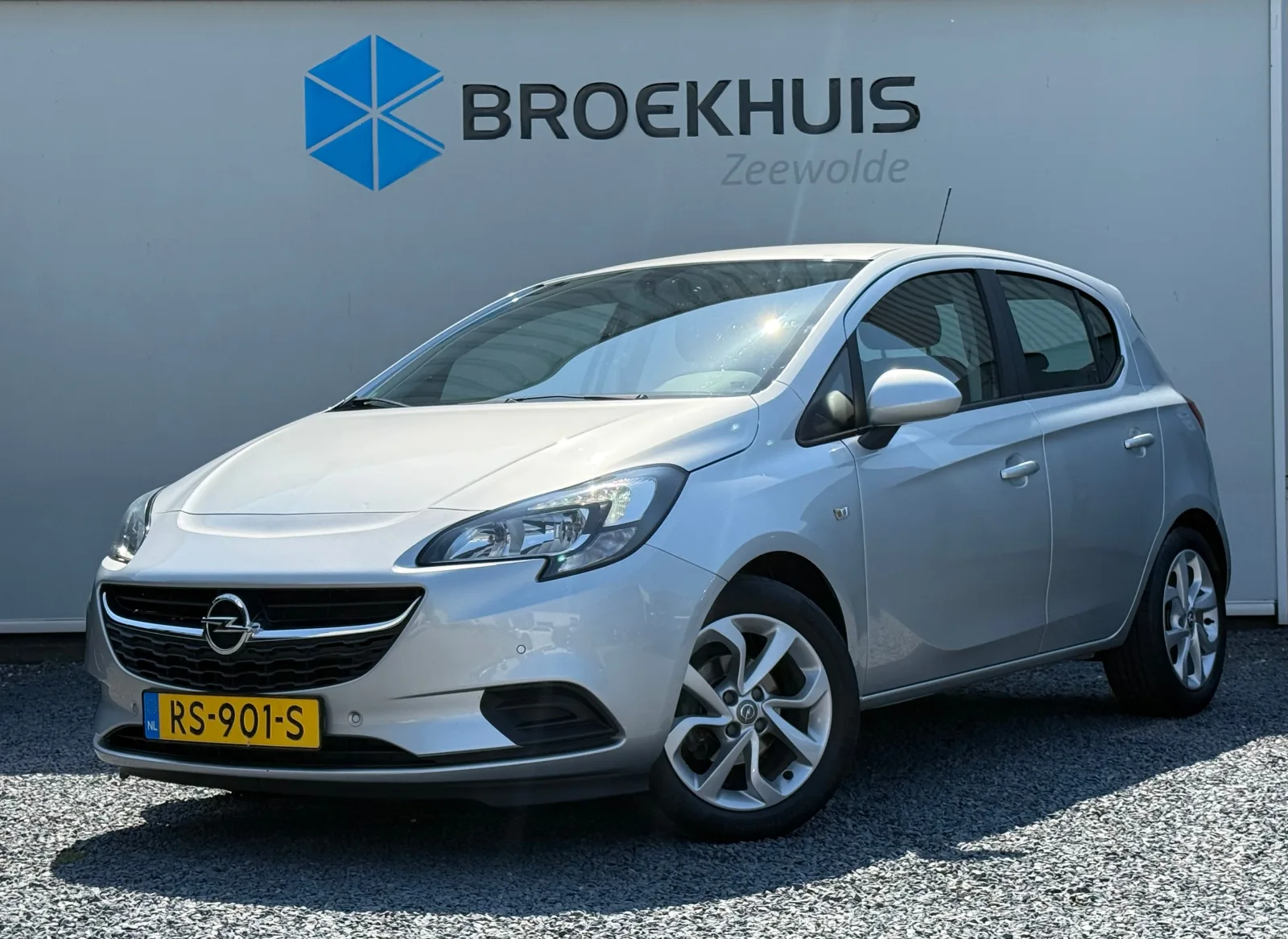 Opel Corsa (2018) — foto 1