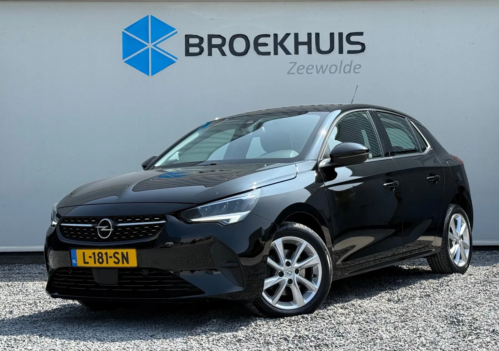 Opel Corsa (2021) — foto 1