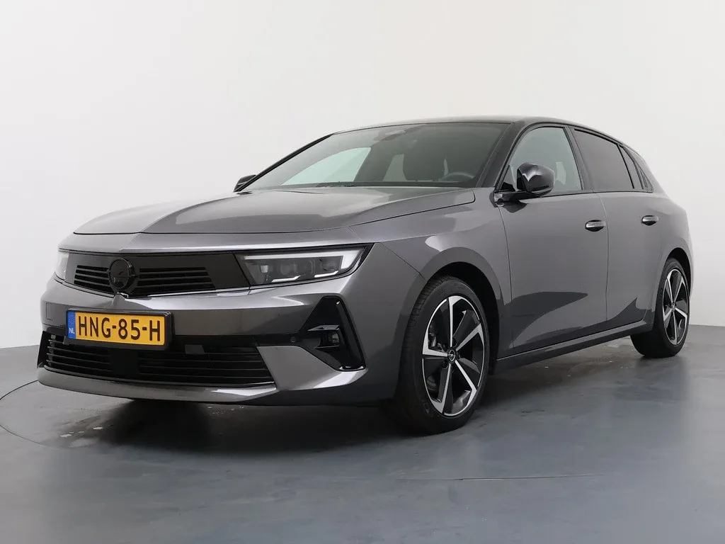 Opel Astra (2025) — foto 1