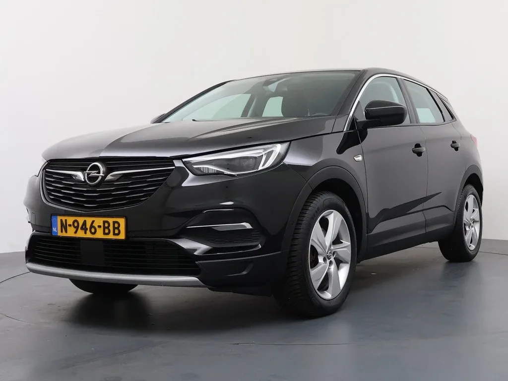 Opel Grandland X (2020) — foto 1