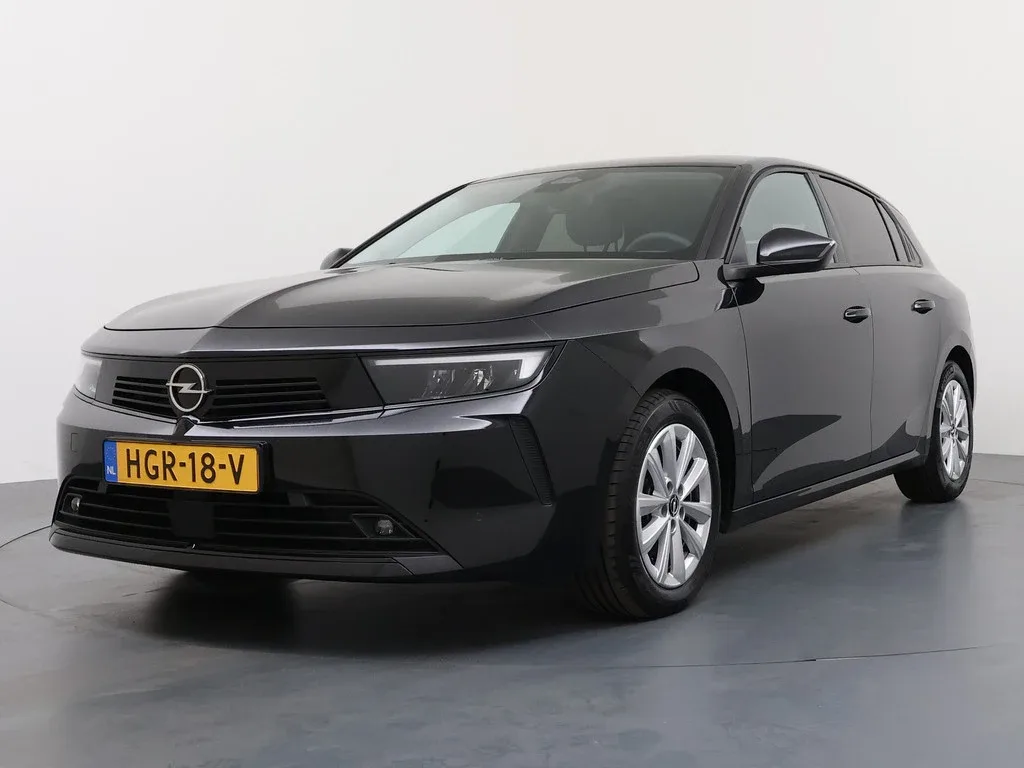Opel Astra (2025) — foto 1