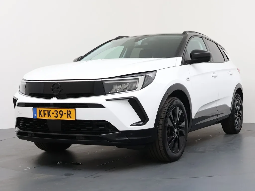 Opel Grandland (2023) — foto 1
