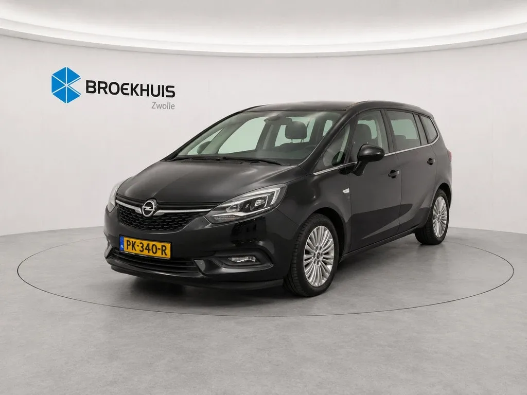 Opel Zafira (2017) — foto 1