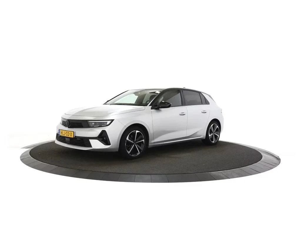 Opel Astra (2025) — foto 1