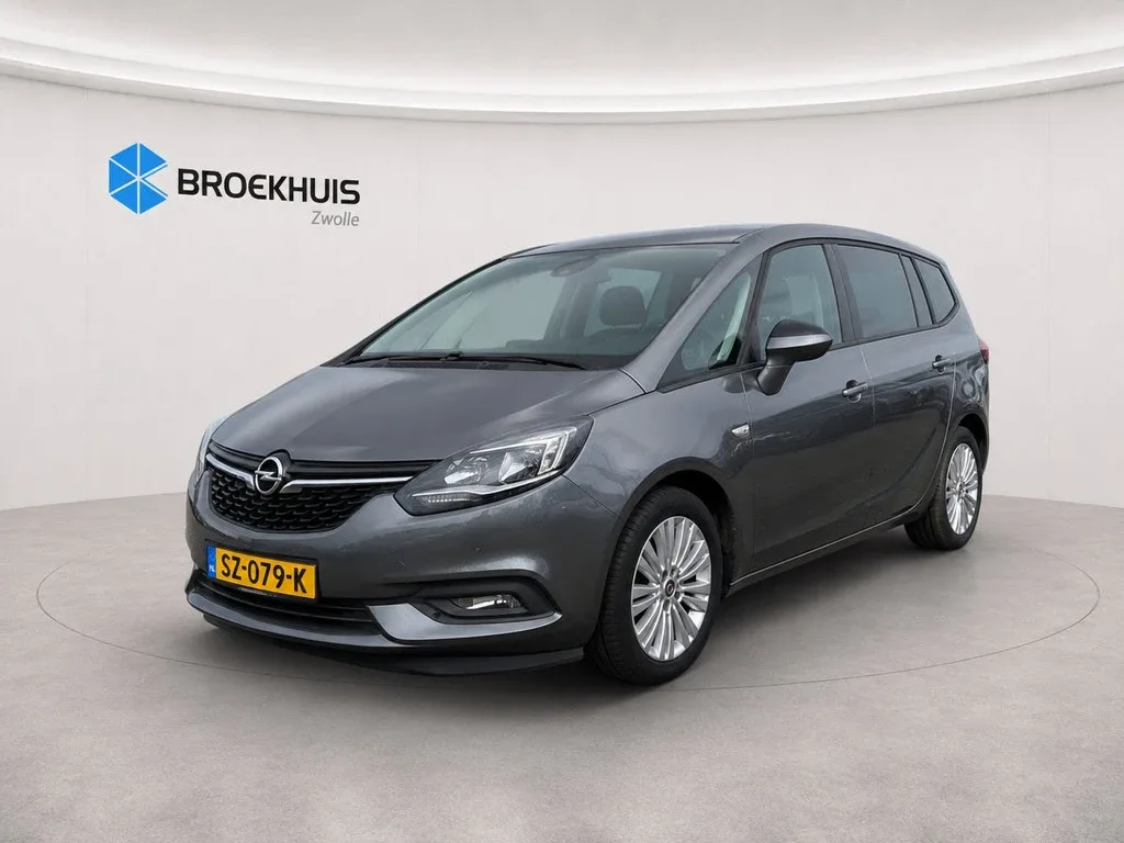 Opel Zafira (2018) — foto 1
