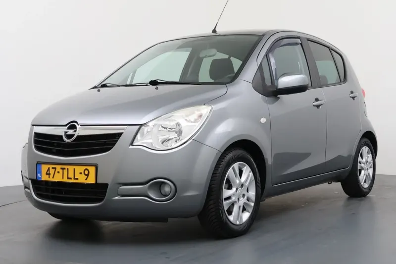 Opel Agila (2012)