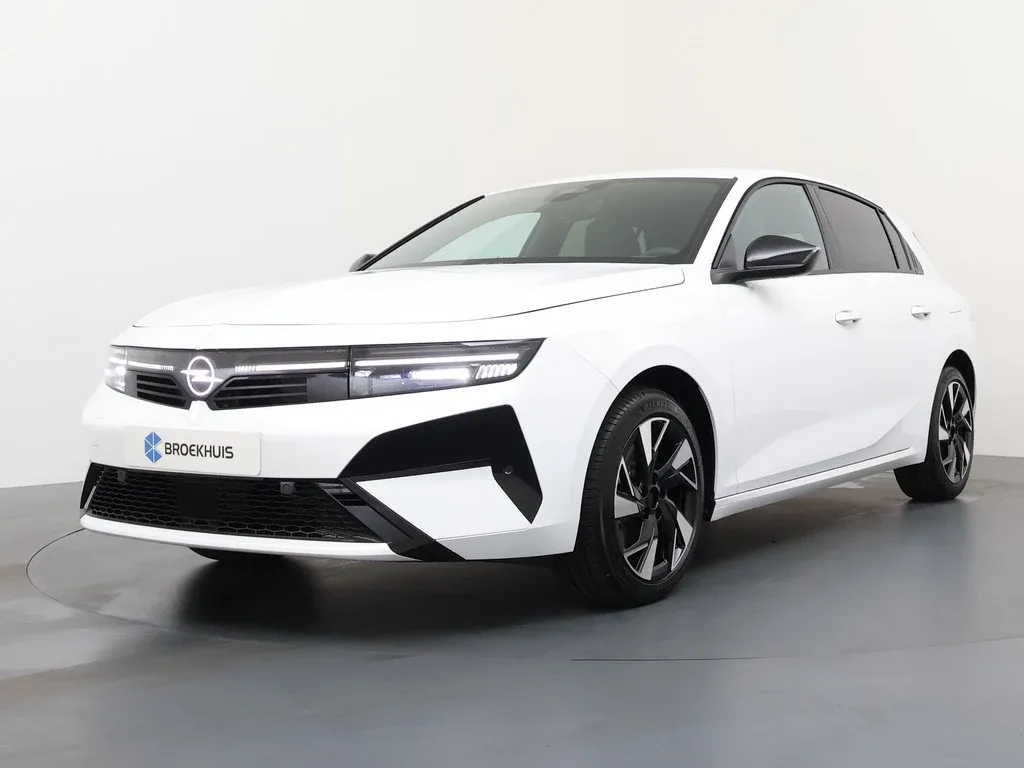 Opel Astra (2026) — foto 1