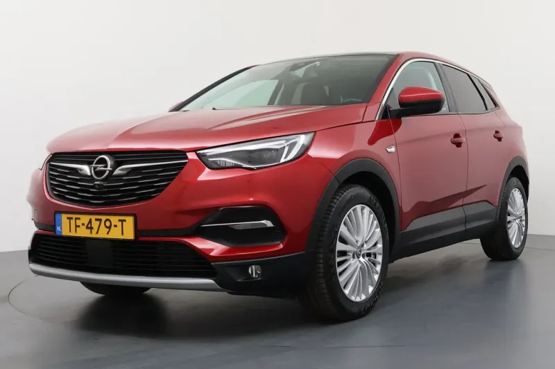 Opel Grandland X (2018)