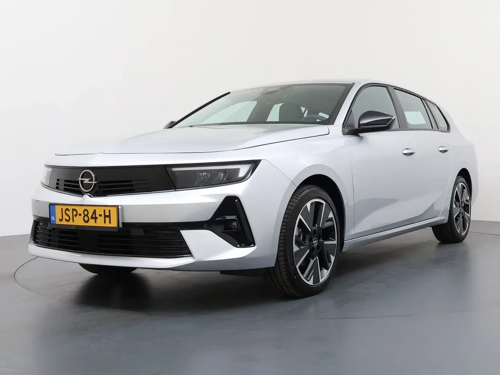 Opel Astra (2025) — foto 1