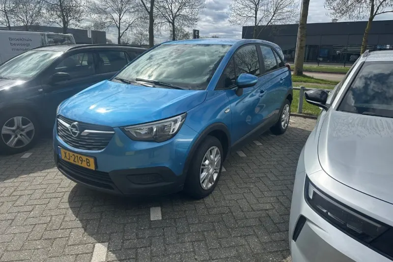 Opel Crossland X (2019)