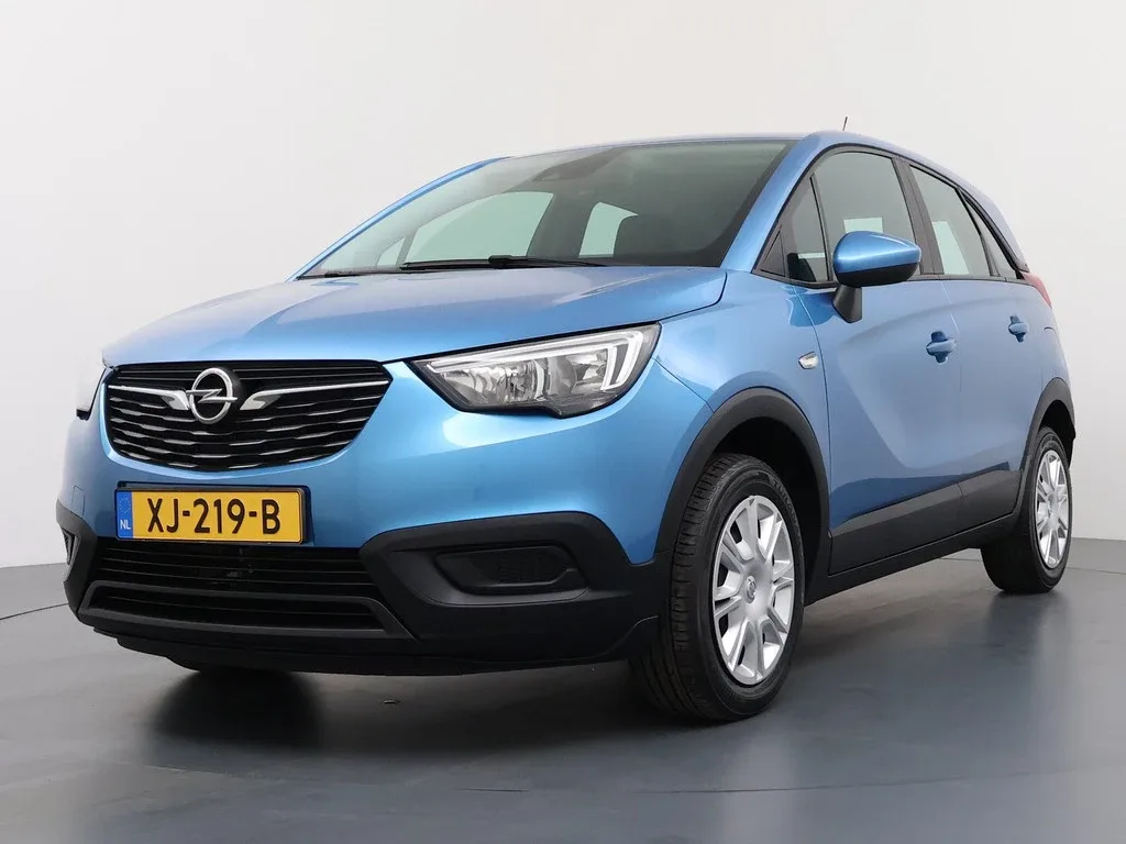 Opel Crossland X (2019) — foto 1