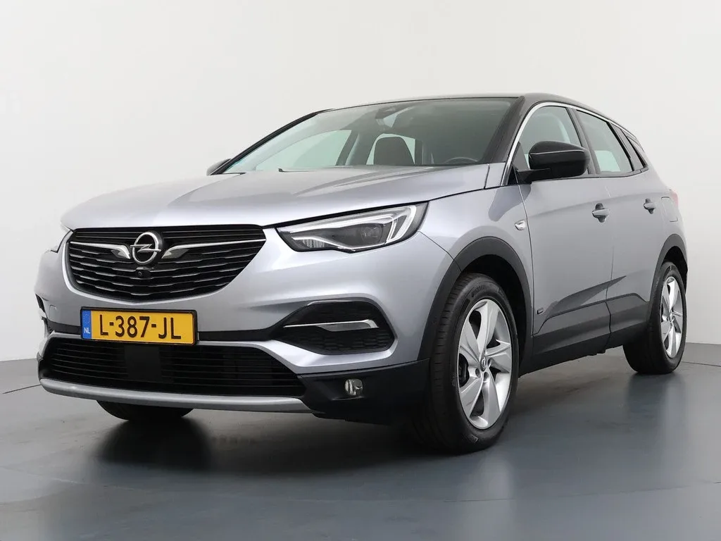 Opel Grandland X (2021) — foto 1