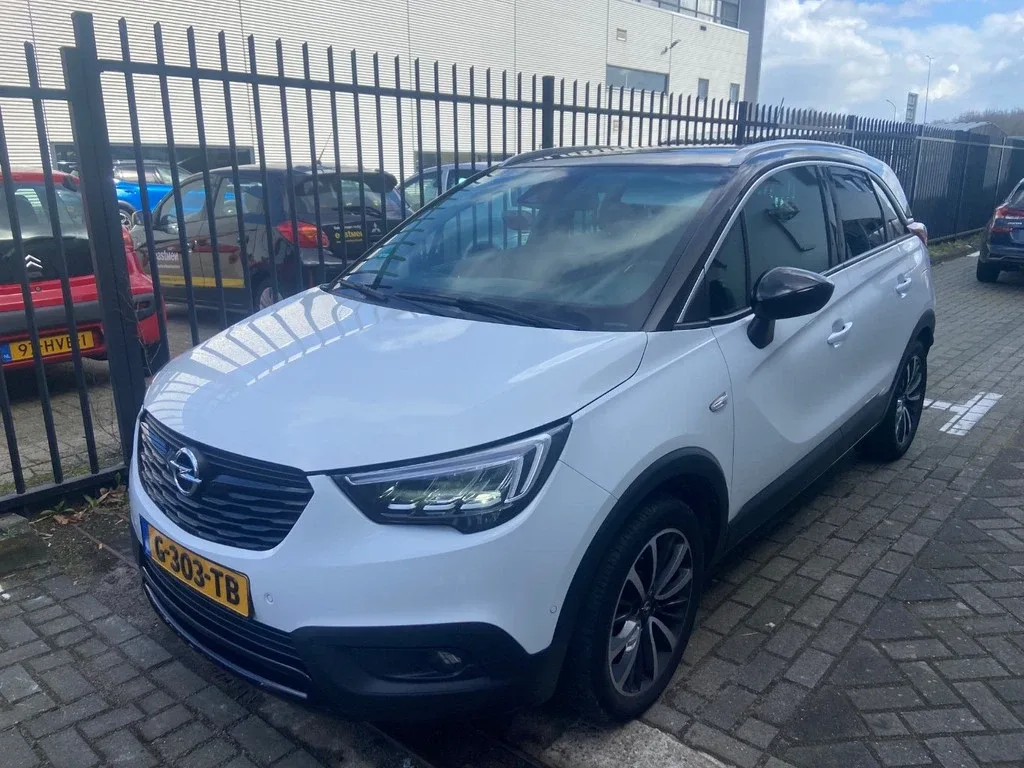 Opel Crossland X (2019) — foto 1