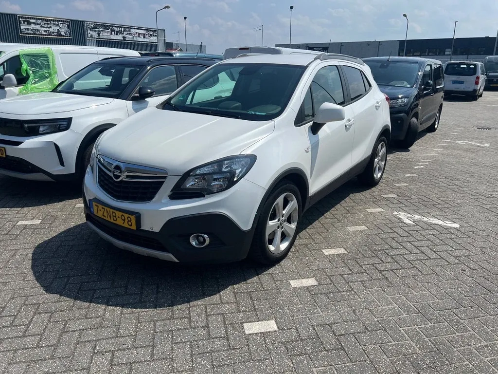 Opel Mokka (2015) — foto 1