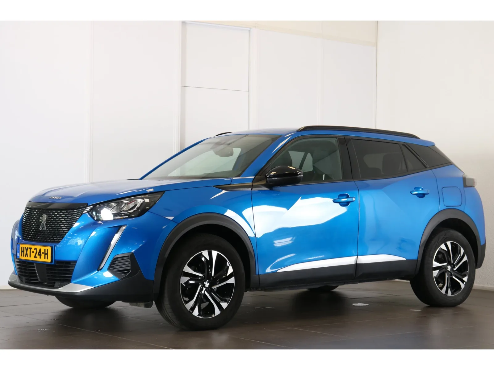Peugeot 2008 (2023) — foto 1