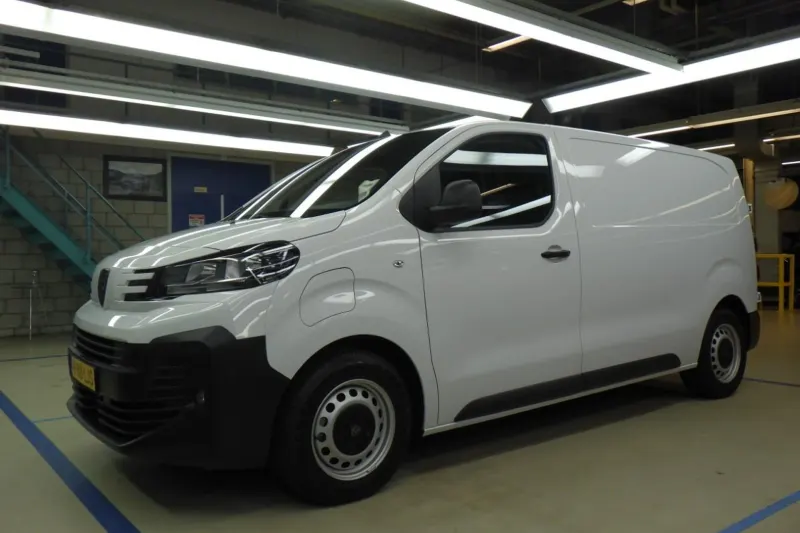 Peugeot E-Expert (2025)
