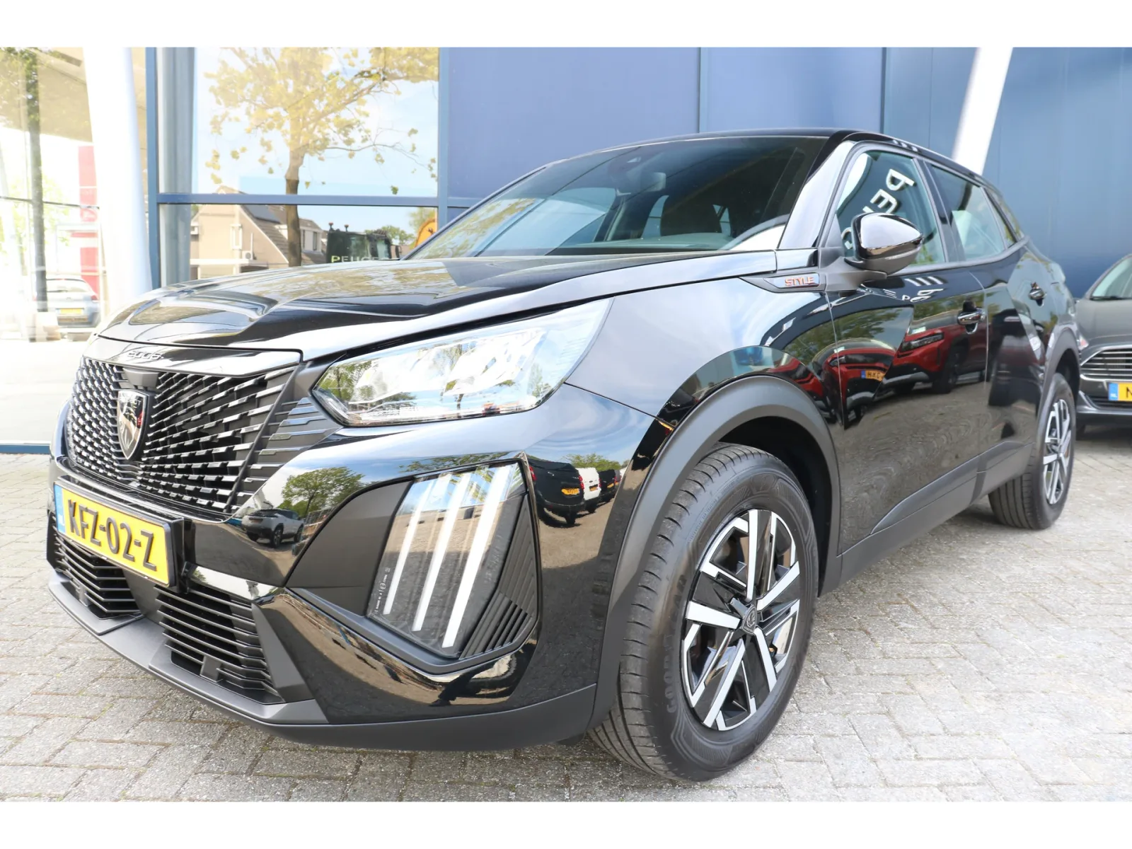 Peugeot 2008 (2025) — foto 1