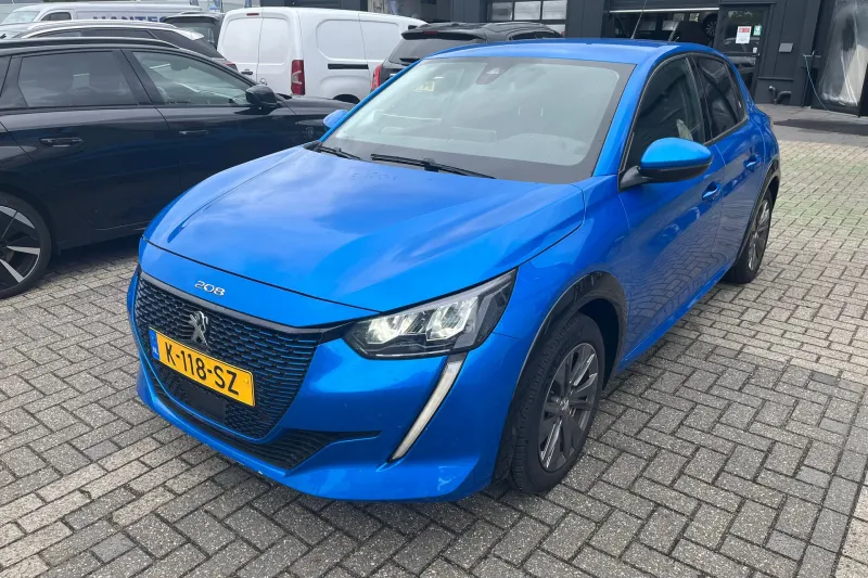 Peugeot e-208 (2021)