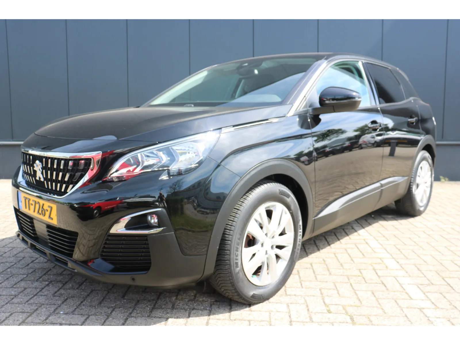 Peugeot 3008 (2018) — foto 1