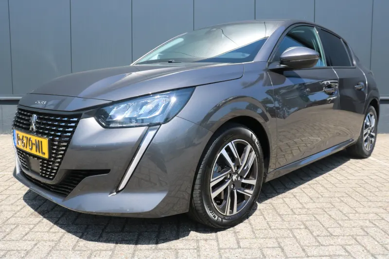 Peugeot 208 (2022)