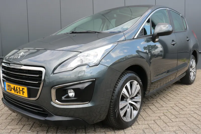 Peugeot 3008 (2016)