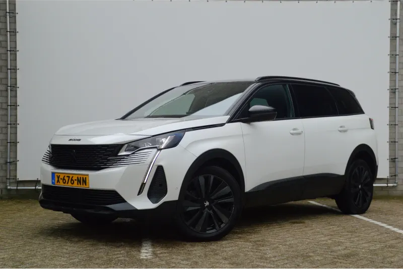 Peugeot 5008 (2024)