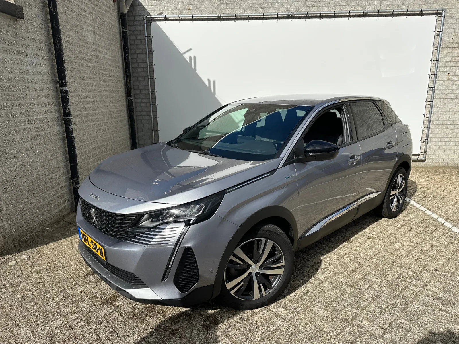 Peugeot 3008 (2023) — foto 1