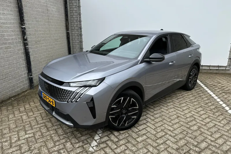 Peugeot 3008 (2024)