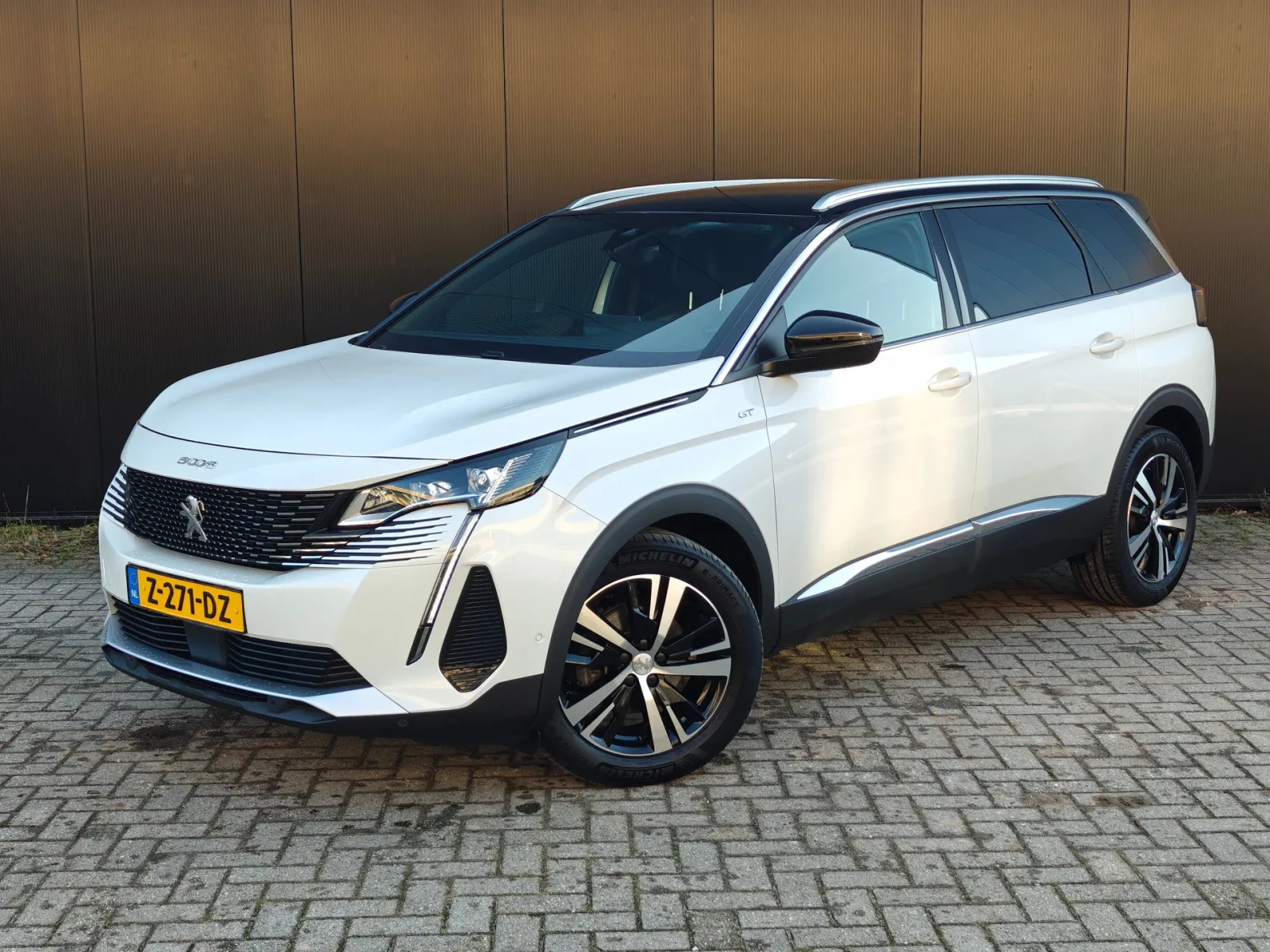 Peugeot 5008 (2023) — foto 1