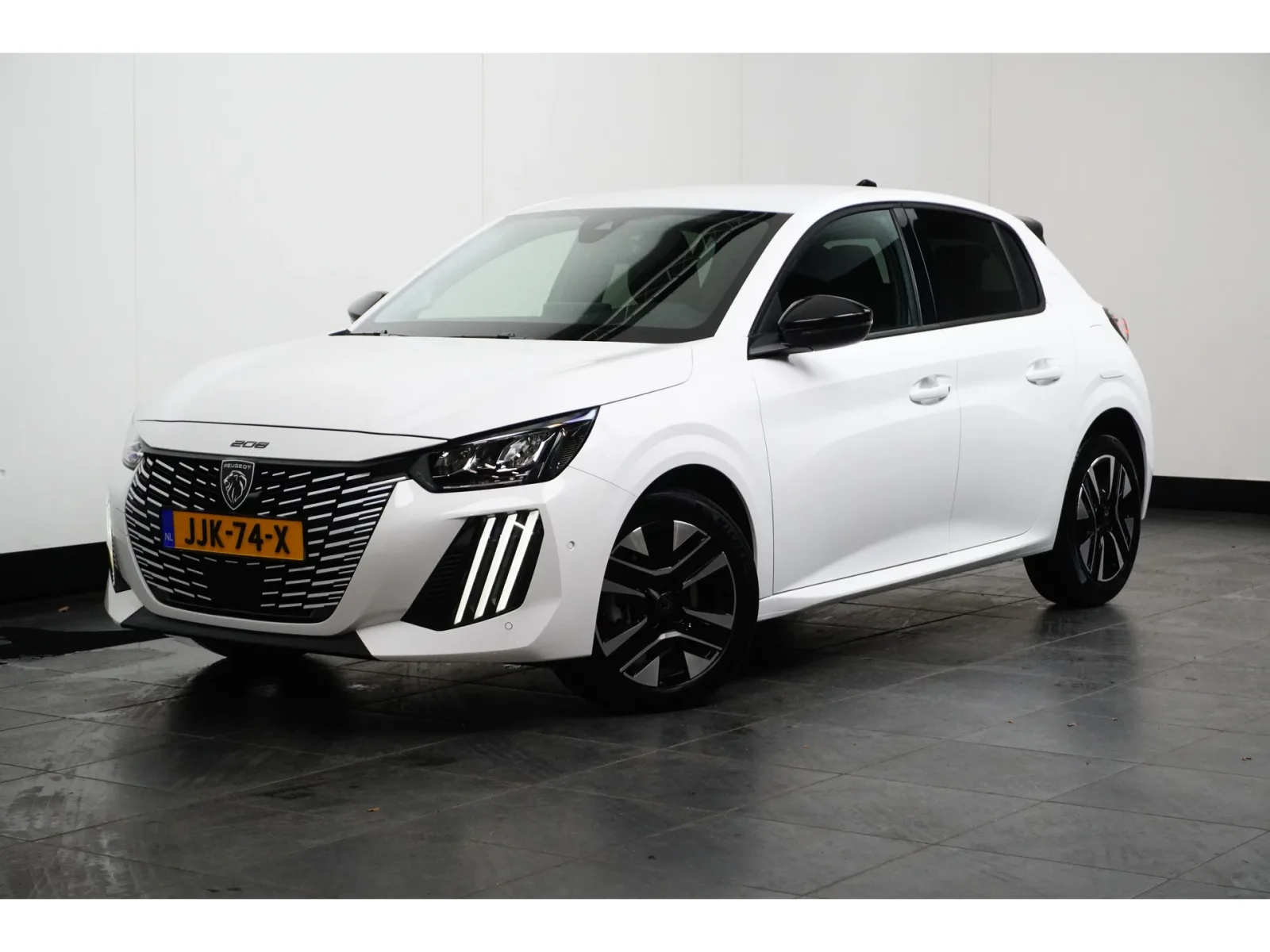Peugeot 208 (2025) — foto 1