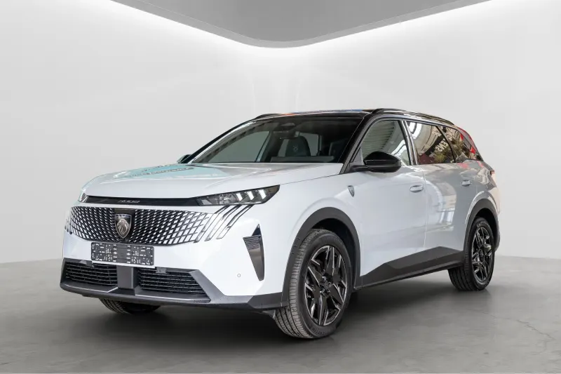 Peugeot 5008 (2025)