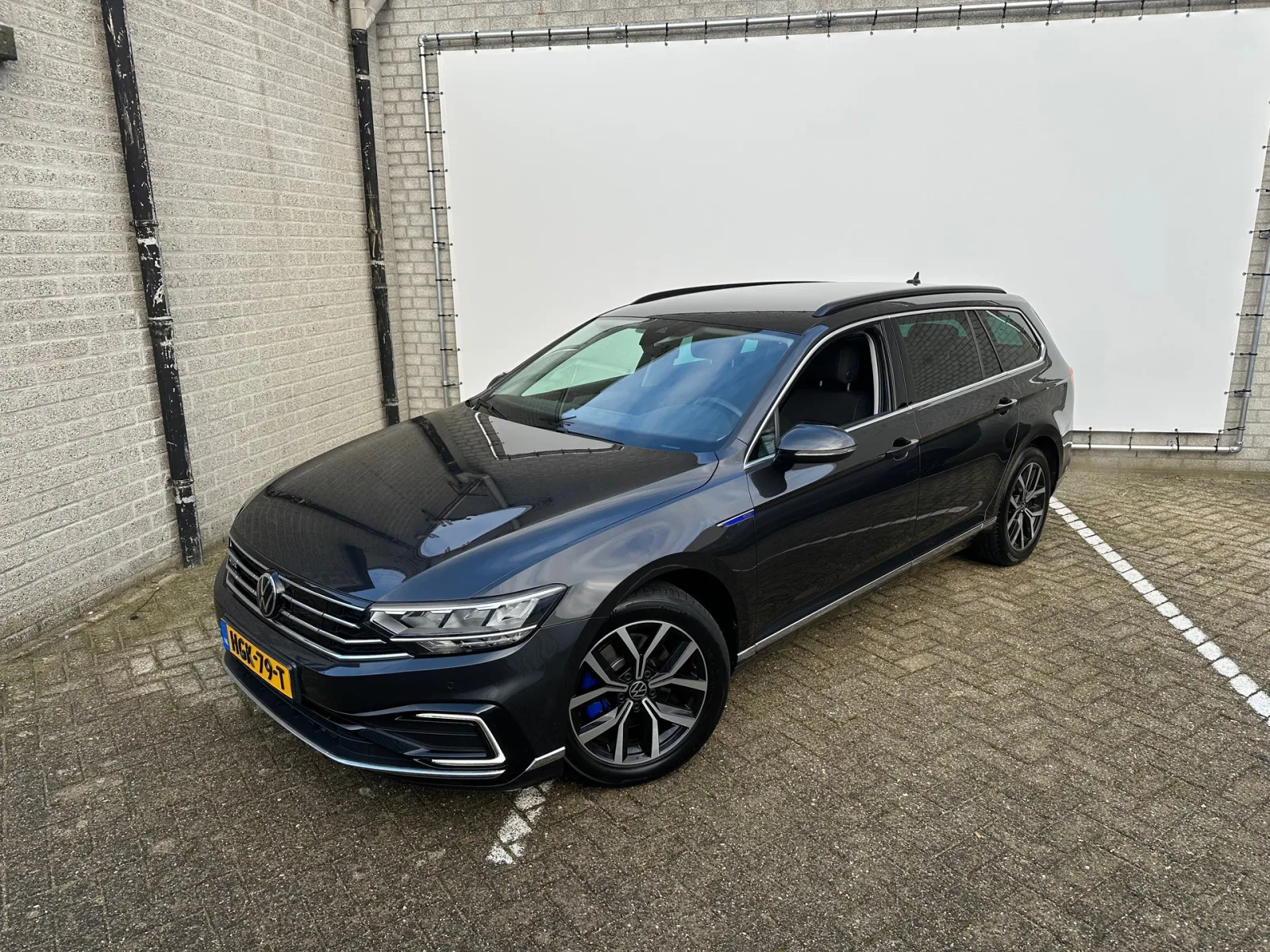 Volkswagen Passat (2020) — foto 1